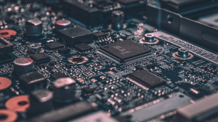 Bilgisayar devre kartı ve yarı iletken teknoloji