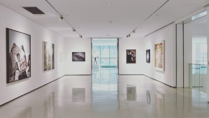 Müze ve sanat galerisi sergisi